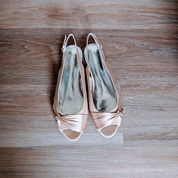 Champagne Peep Toe Slingback Flats - Picture 4 of 12